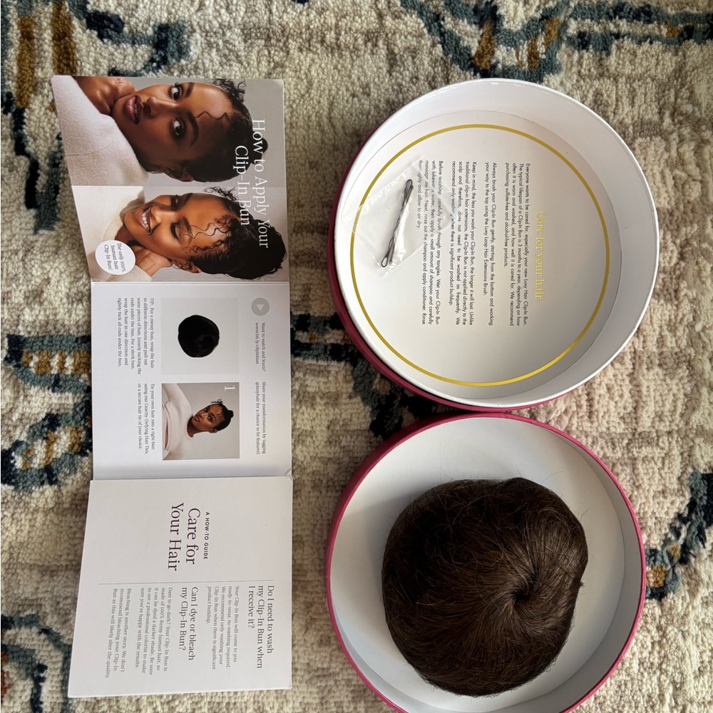 Luxy clip-in bun extension Neutral Brown 100% human hair
